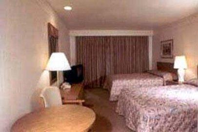 Roosevelt Inn At Roosevelt Blvd, Philadelphia, Pa Δωμάτιο φωτογραφία